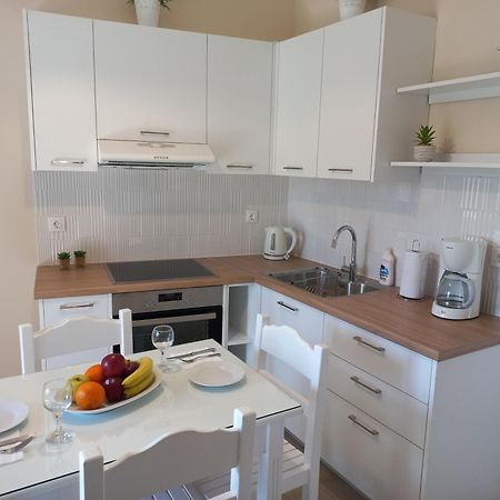 Villa Tina Country Beach Apartments Acharavi  Eksteriør billede