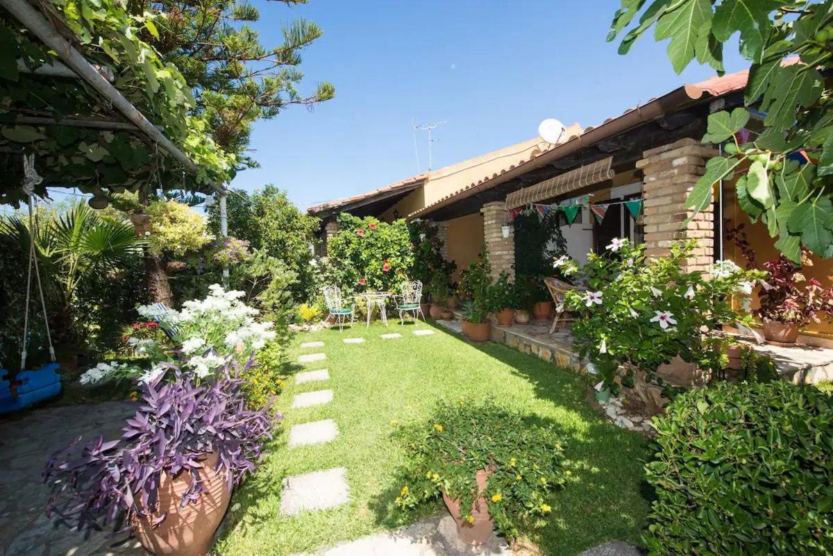 Villa Tina Country Beach Apartments Acharavi  Eksteriør billede