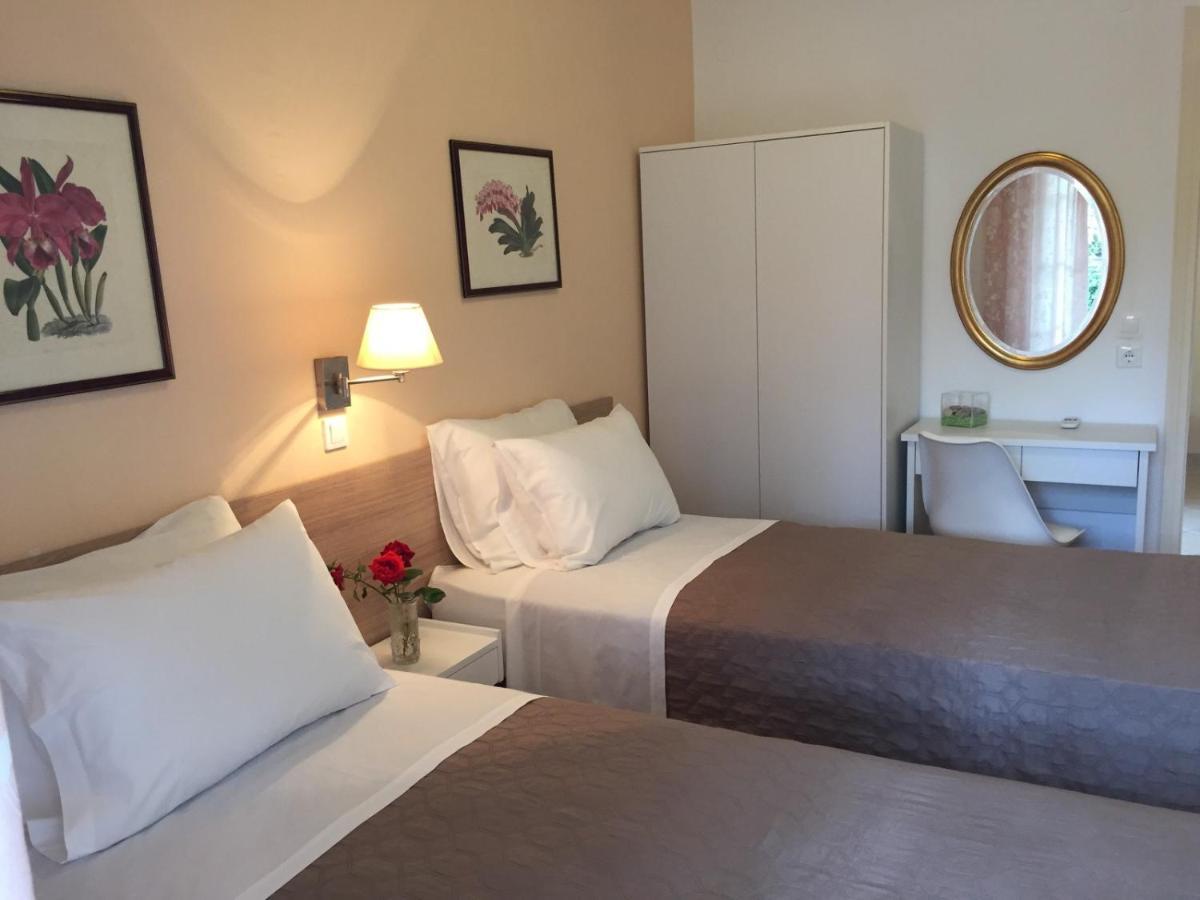 Villa Tina Country Beach Apartments Acharavi  Eksteriør billede