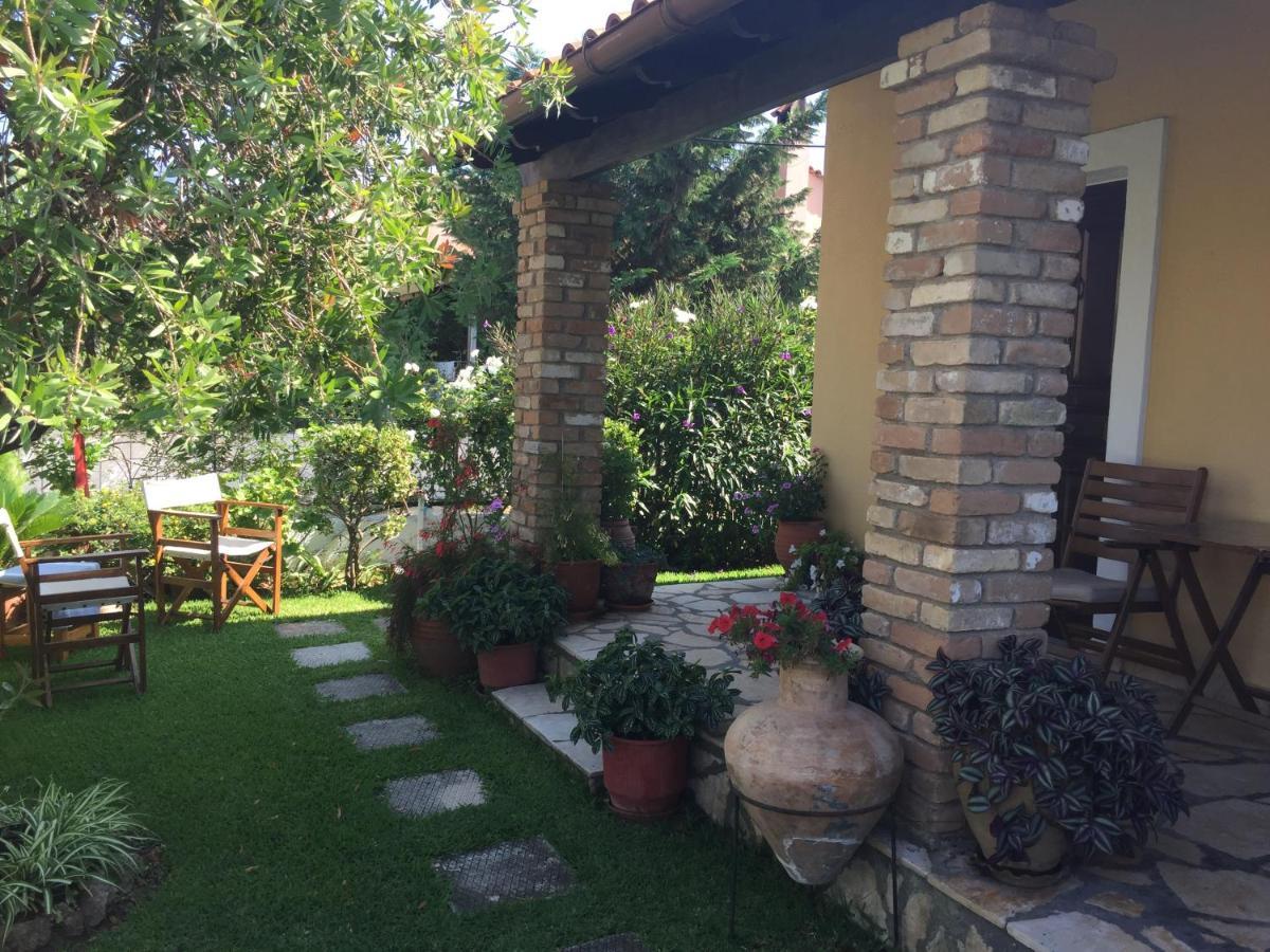 Villa Tina Country Beach Apartments Acharavi  Eksteriør billede